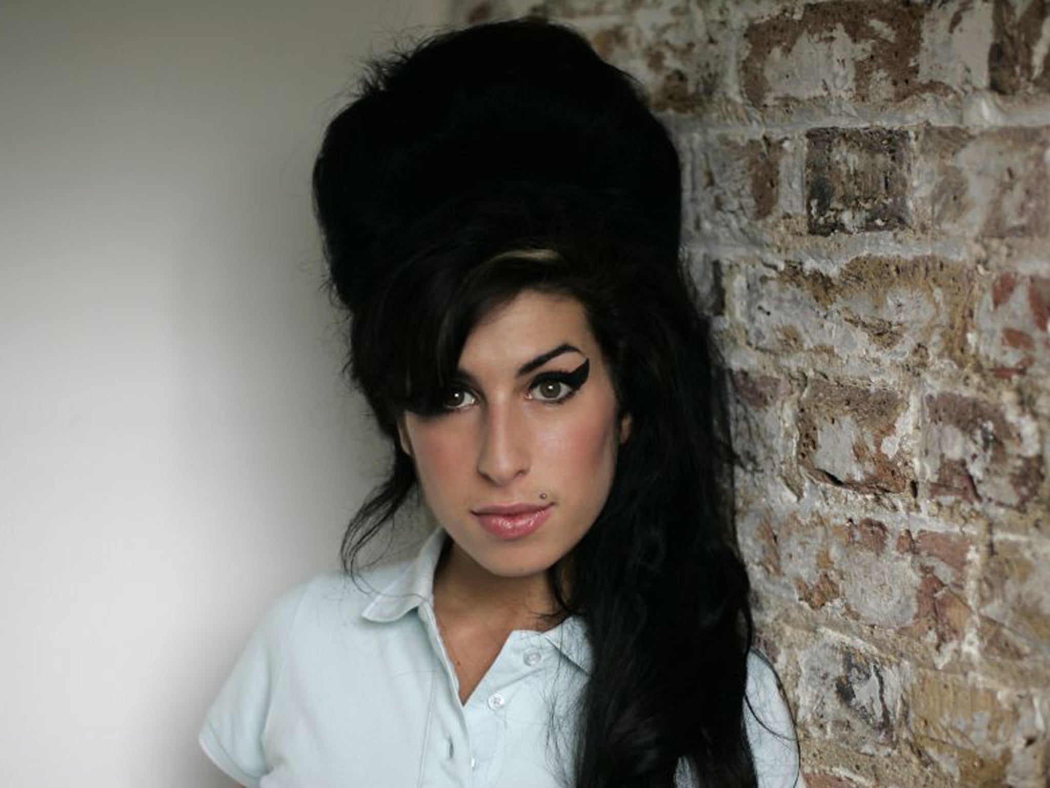 Amy Winehouse died from alcohol poisoning in 2011 aged only 27