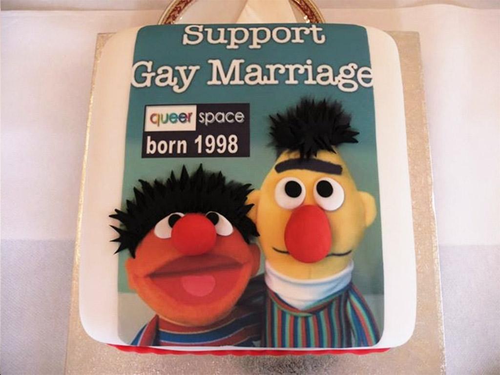 Cake with the message that support gay marriage