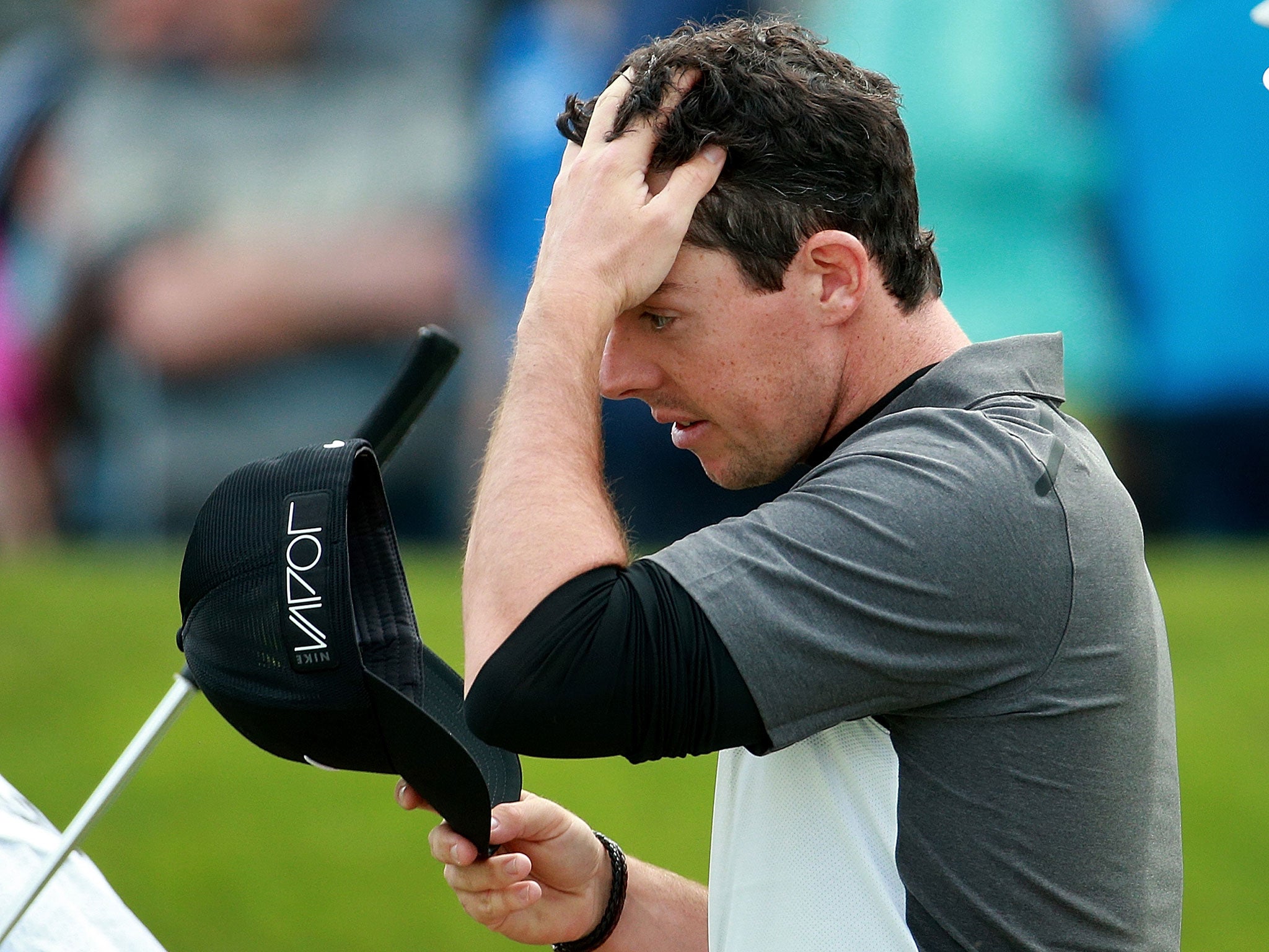 Rory McIlroy can’t believe it as he struggles through the second round, finishing on 78