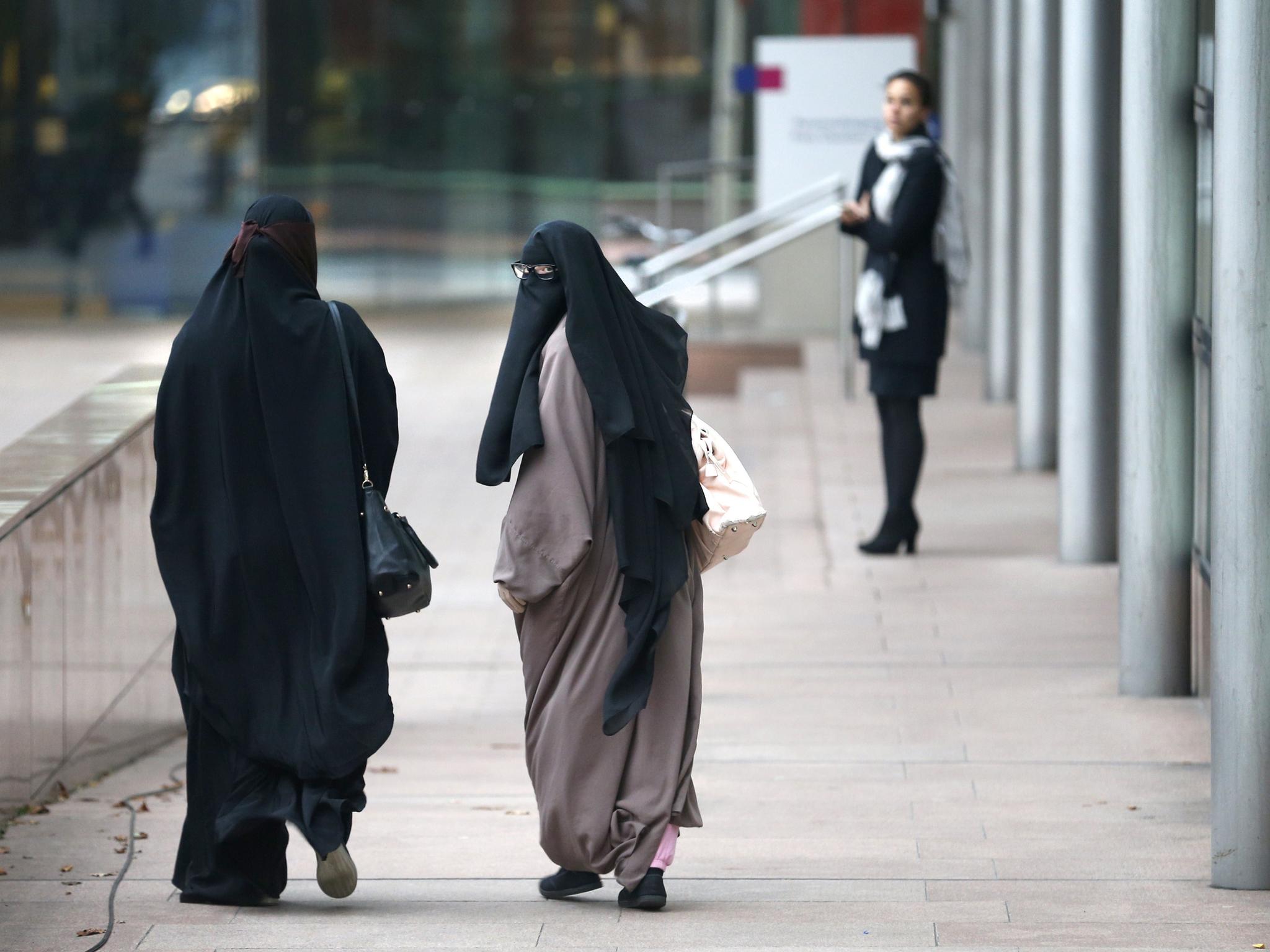 Lombardy in Italy bans burqas and Islamic veils following 