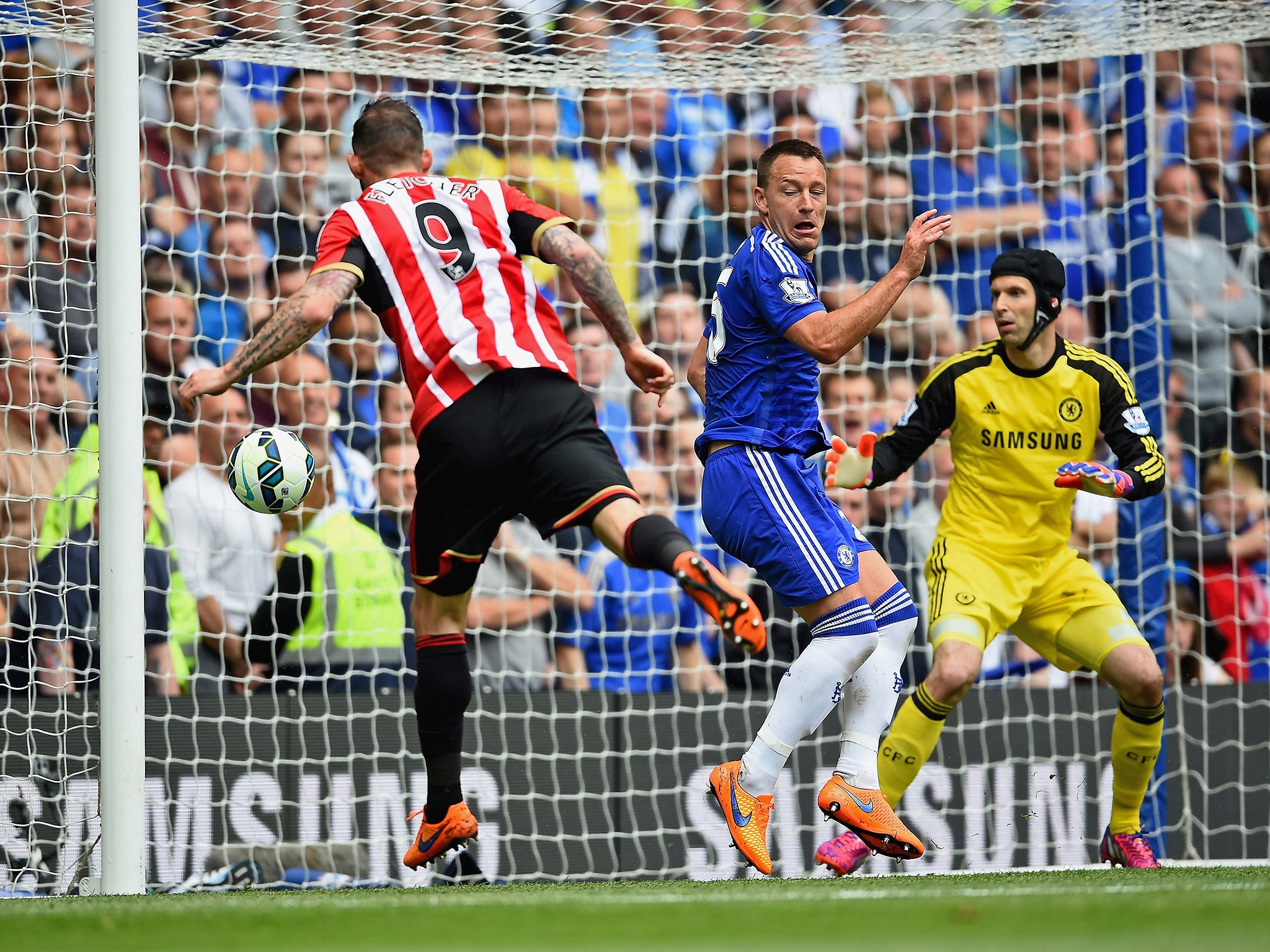 Steven Fletcher gave Sunderland a surprise lead at Stamford Bridge