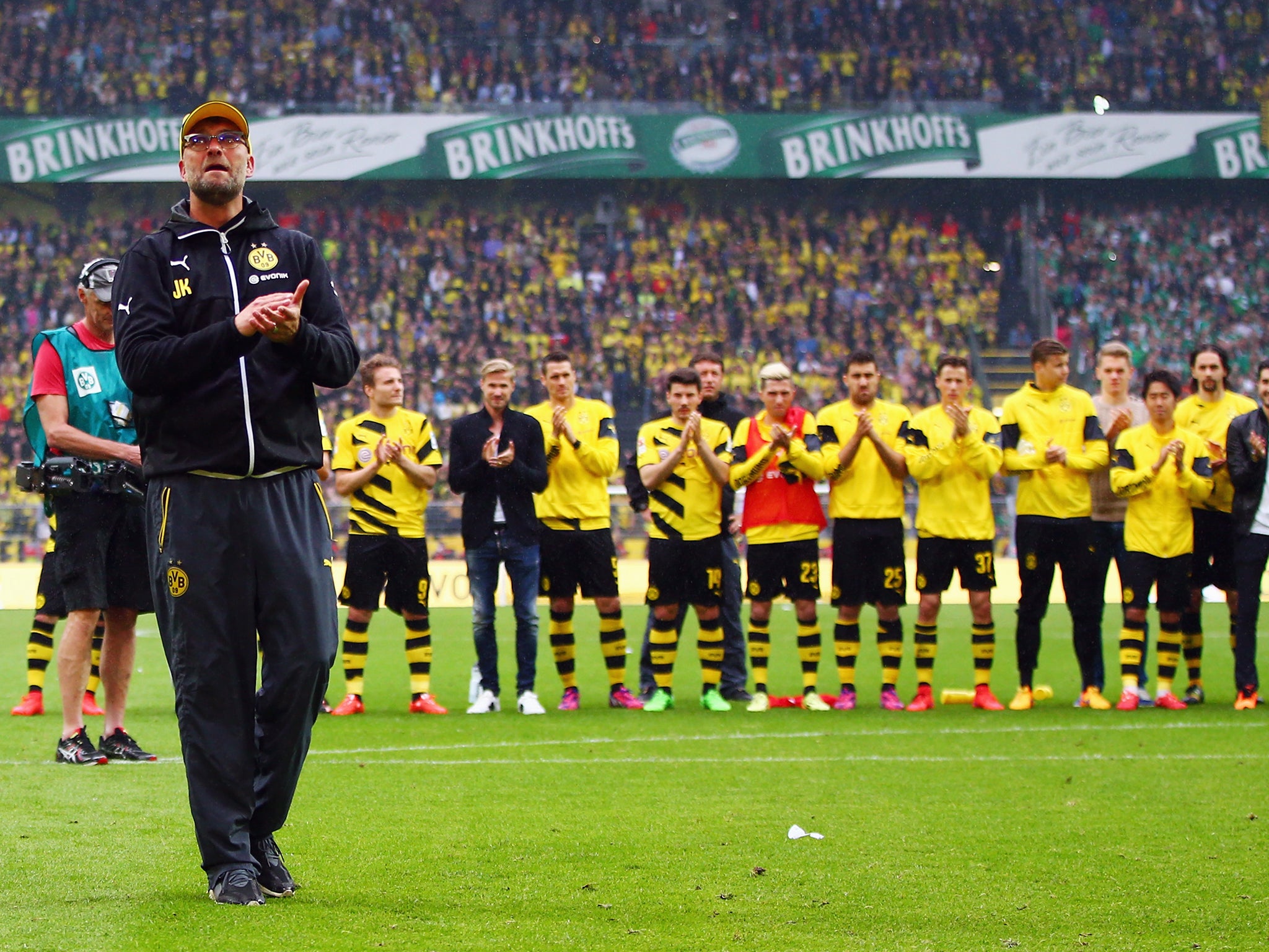 Klopp applauds the Dortmund fans