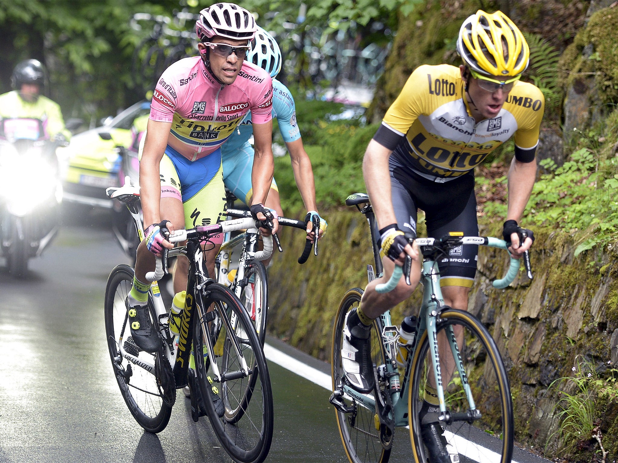 Alberto Contador (left) on the way to third place in Aprica on Tuesday