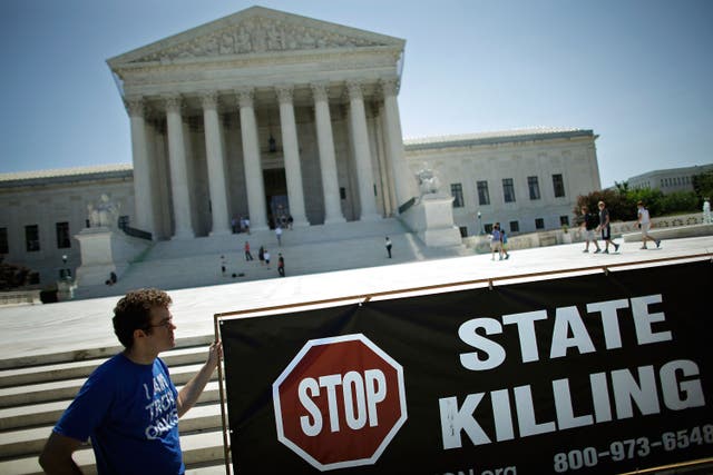 Death penalty opponents in front of the U.S. Supreme Court