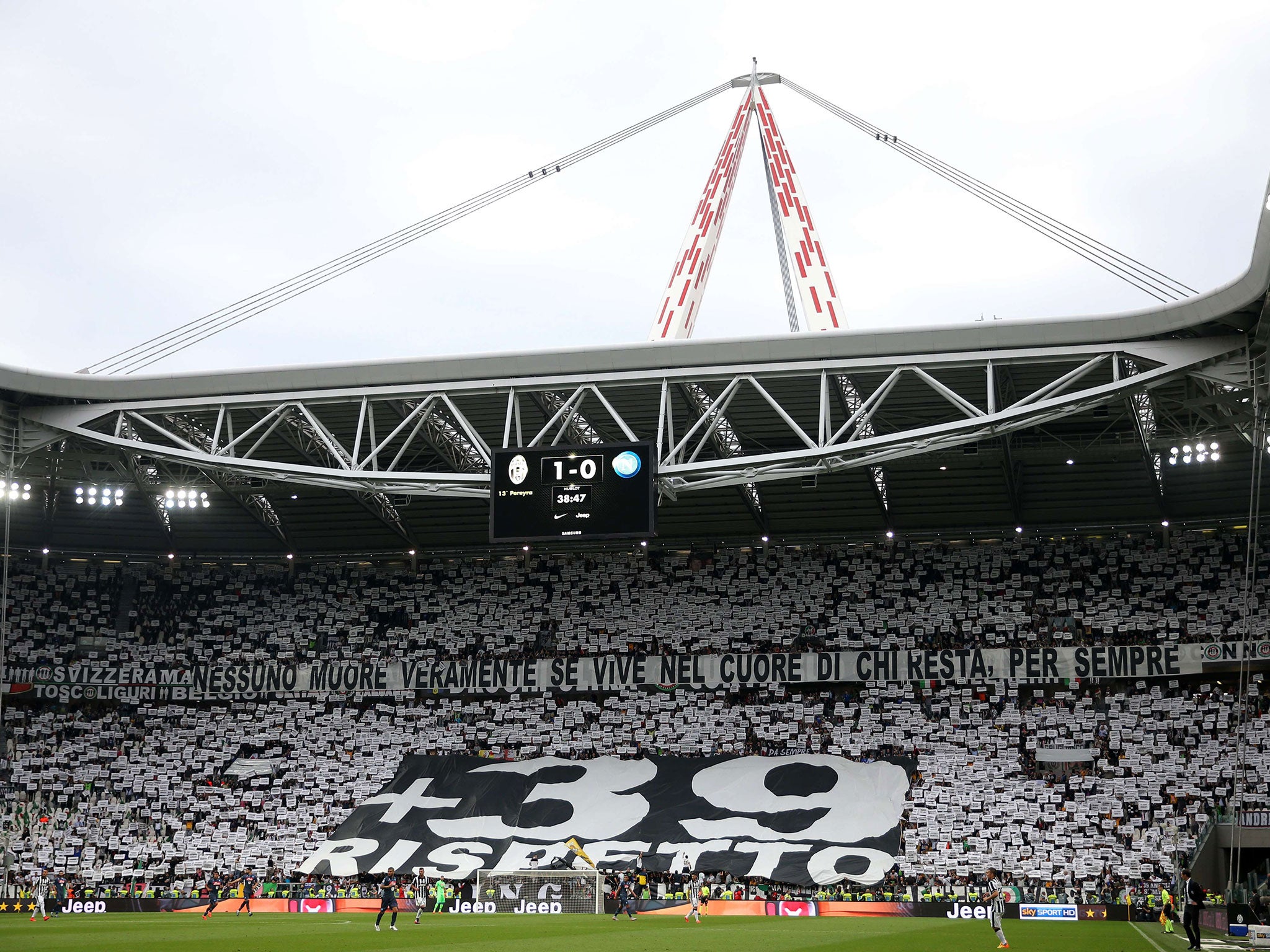 Juventus fans unfurl a tribute during their match against Napoli to the 39 fans who died at Heysel