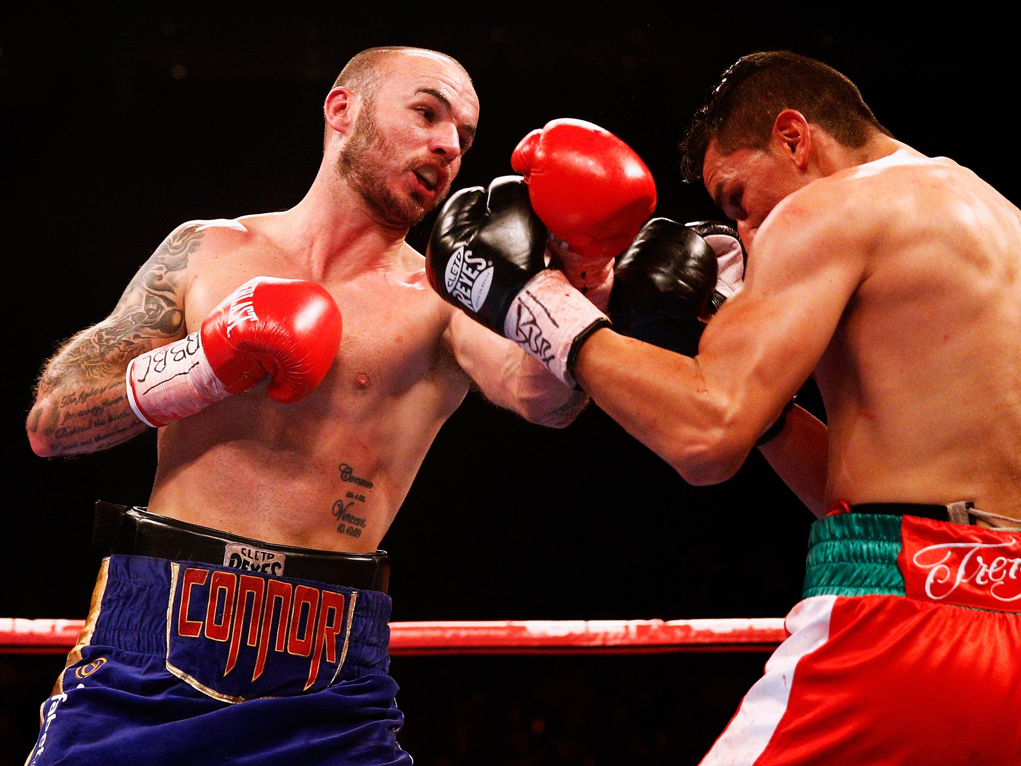 Kevin Mitchell fights in his third world title fight against WBC lightweight Champion Jorge Linares