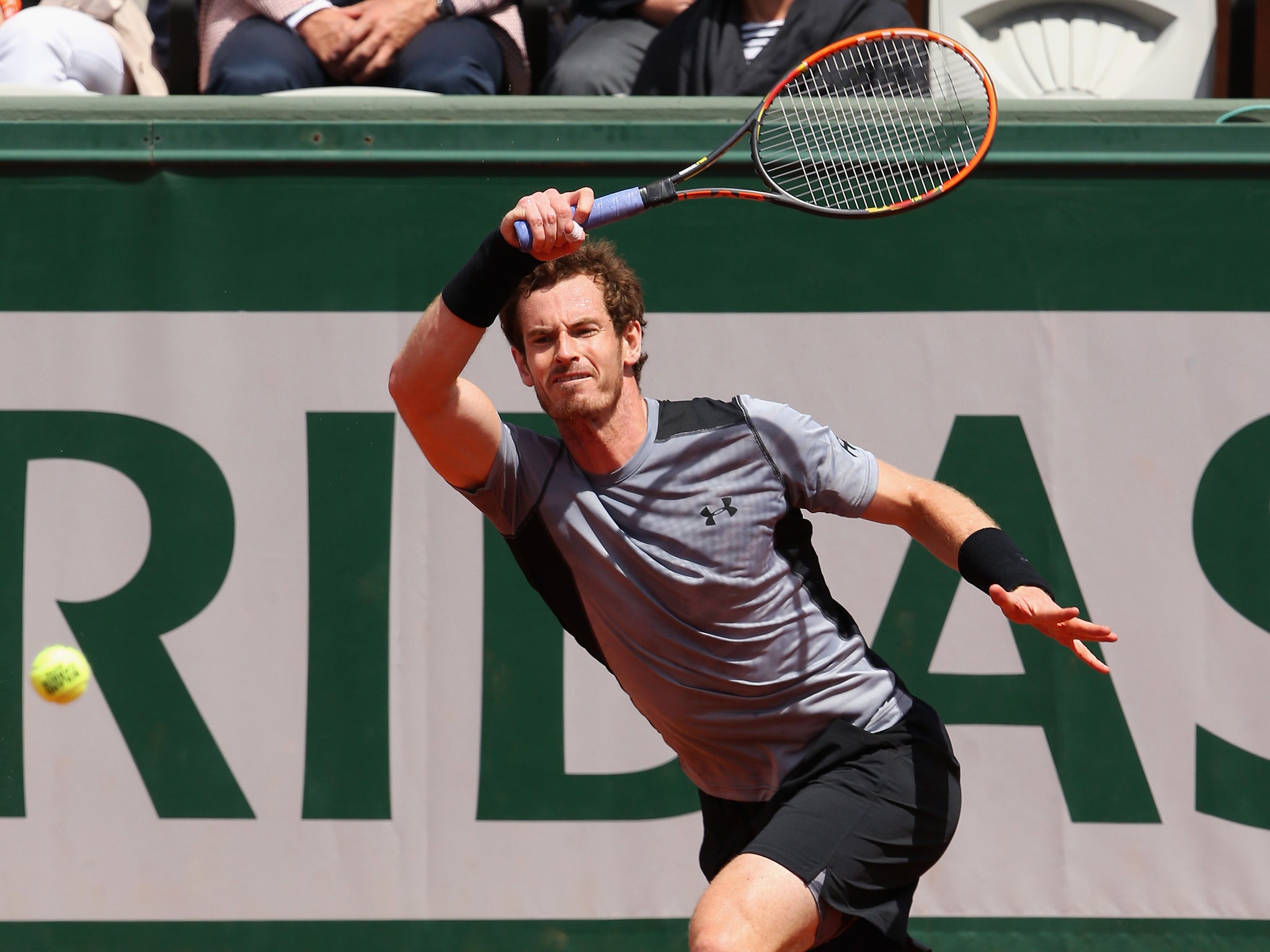 Murray defeated Kyrgios 6-4 6-2 6-3 to reach the last-16