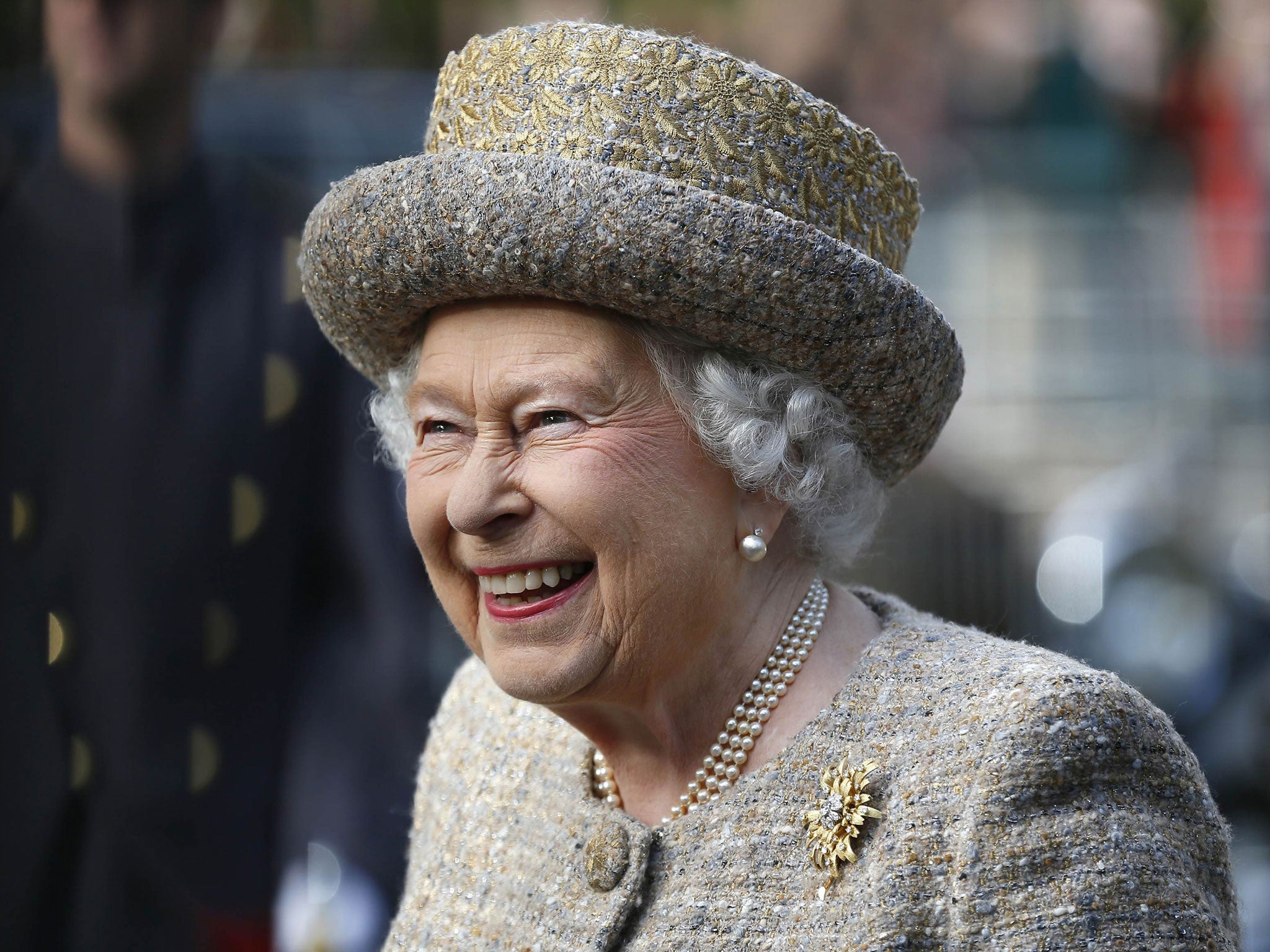 The Queen is not ill, Buckingham Palace says