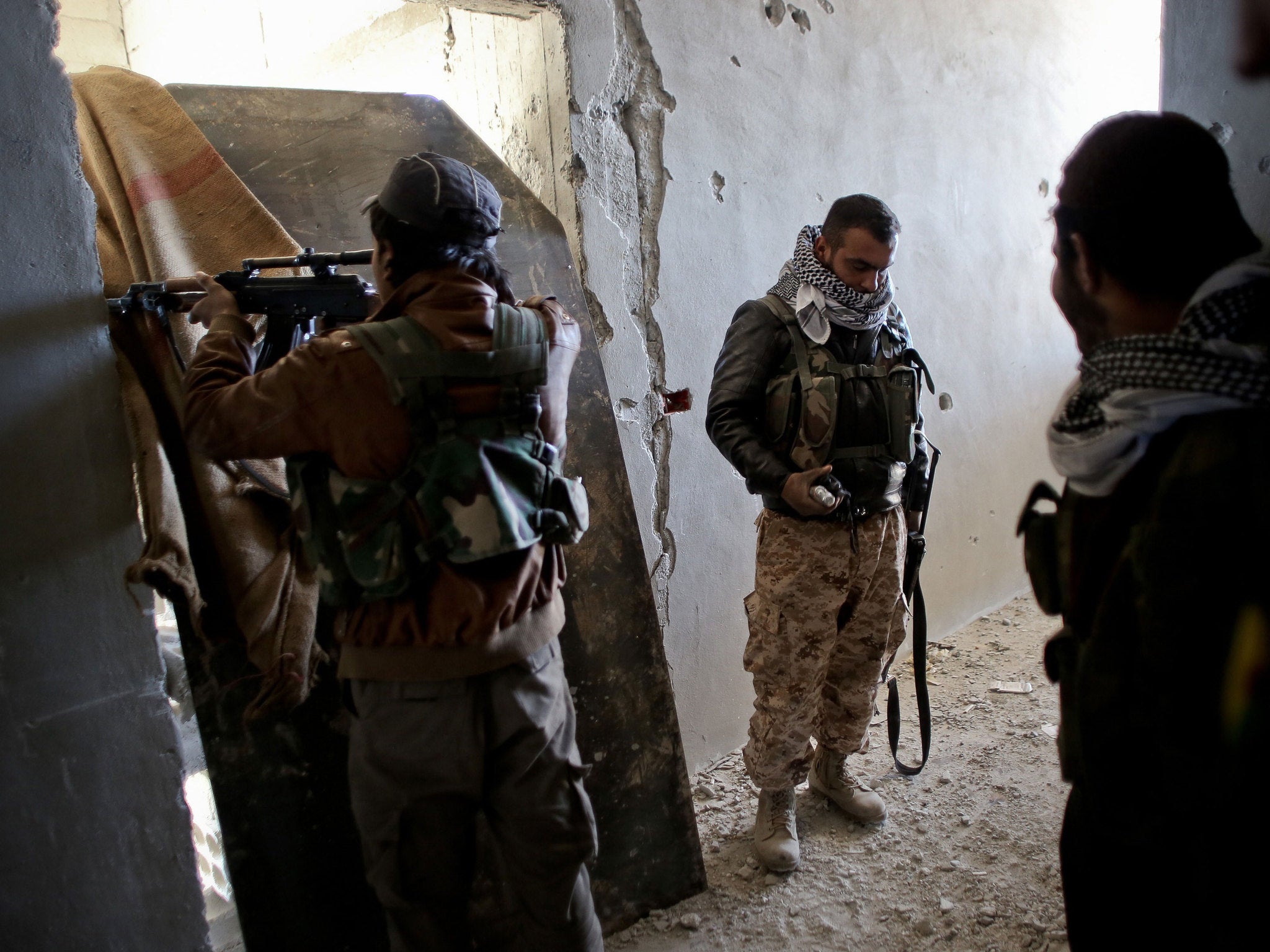 Fighters with the Kurdish People's Protection Units