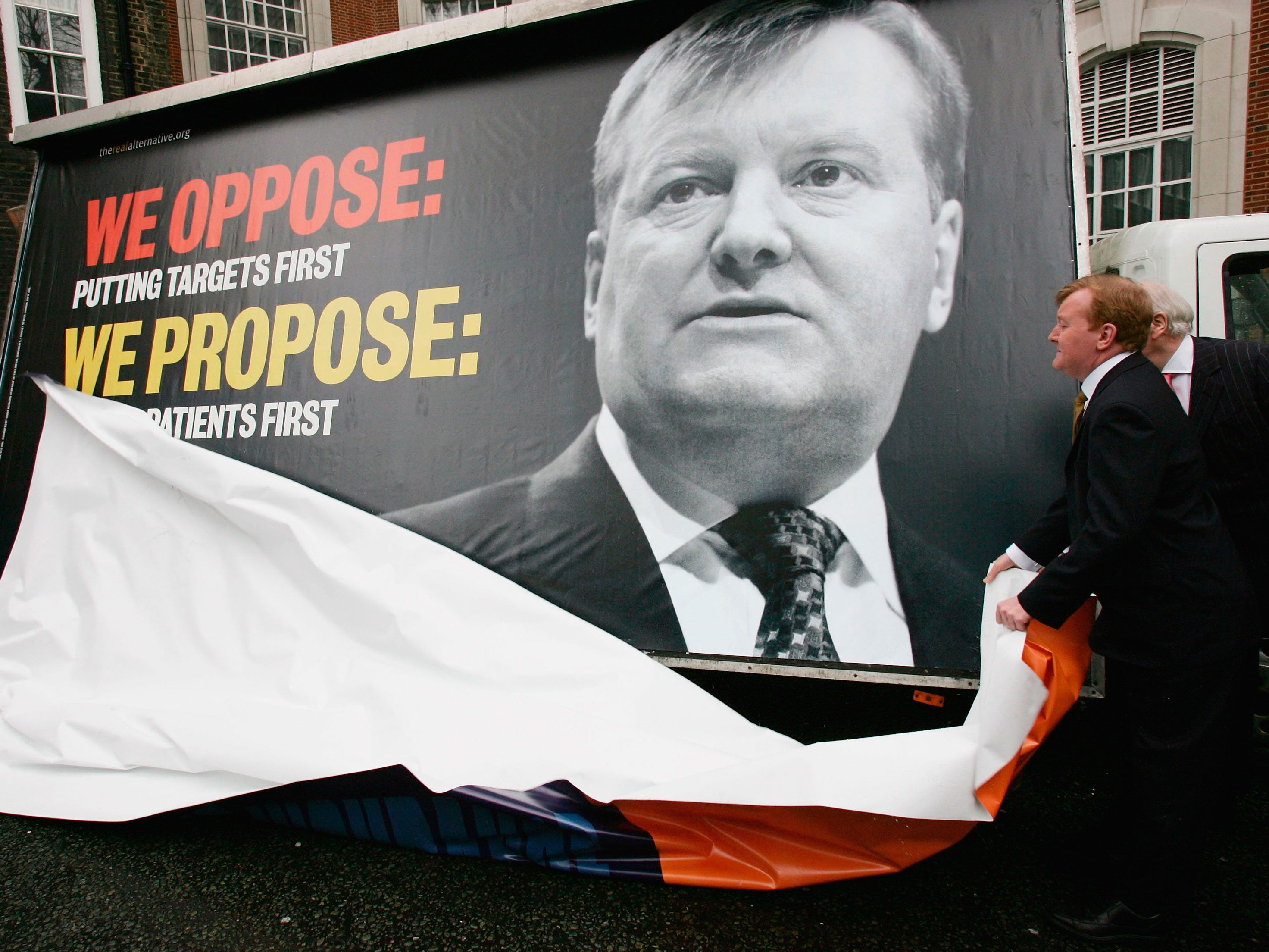 Charles Kennedy unveiling a Lib Dem campaign poster ahead of the 2005 general election
