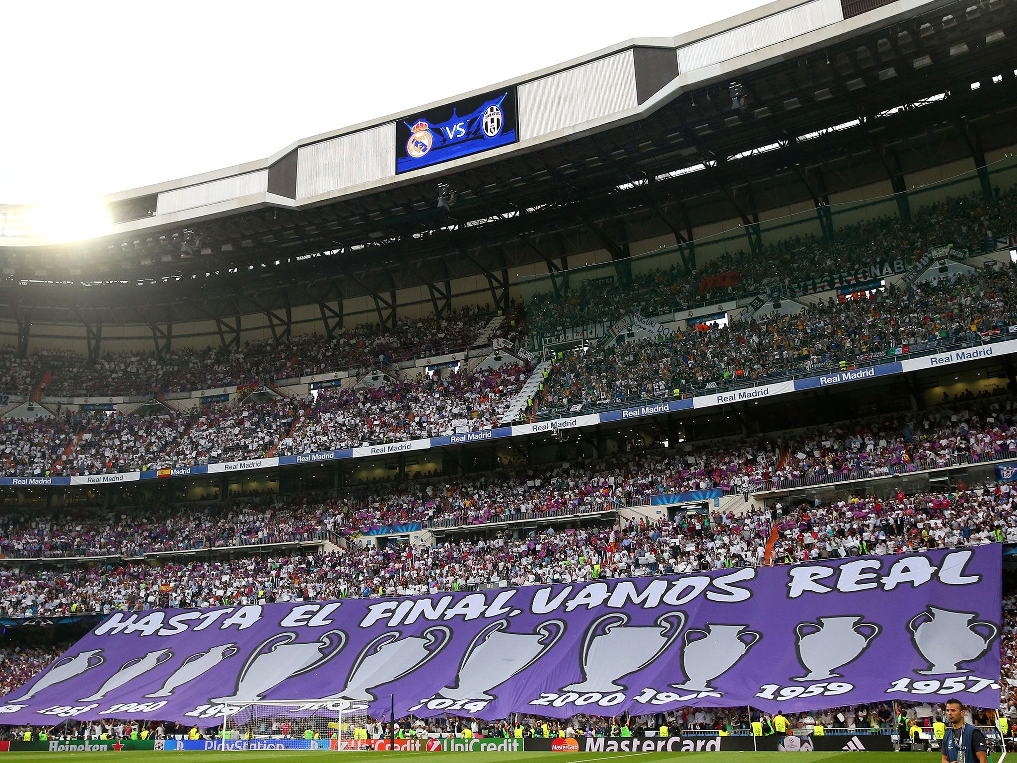 Real Madrid fans boast about their 10 European Cups