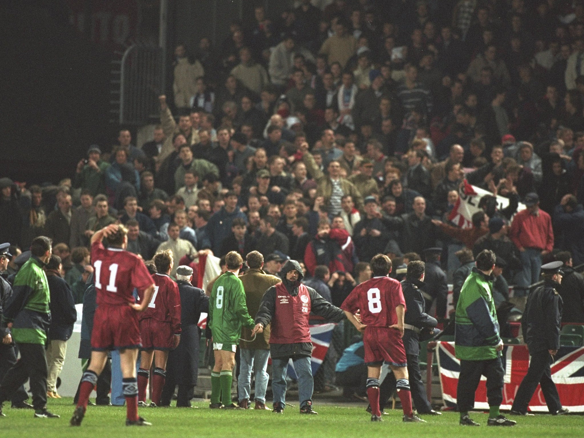 The match in Dublin in 1995 was abandoned after 27 minutes due to crowd trouble