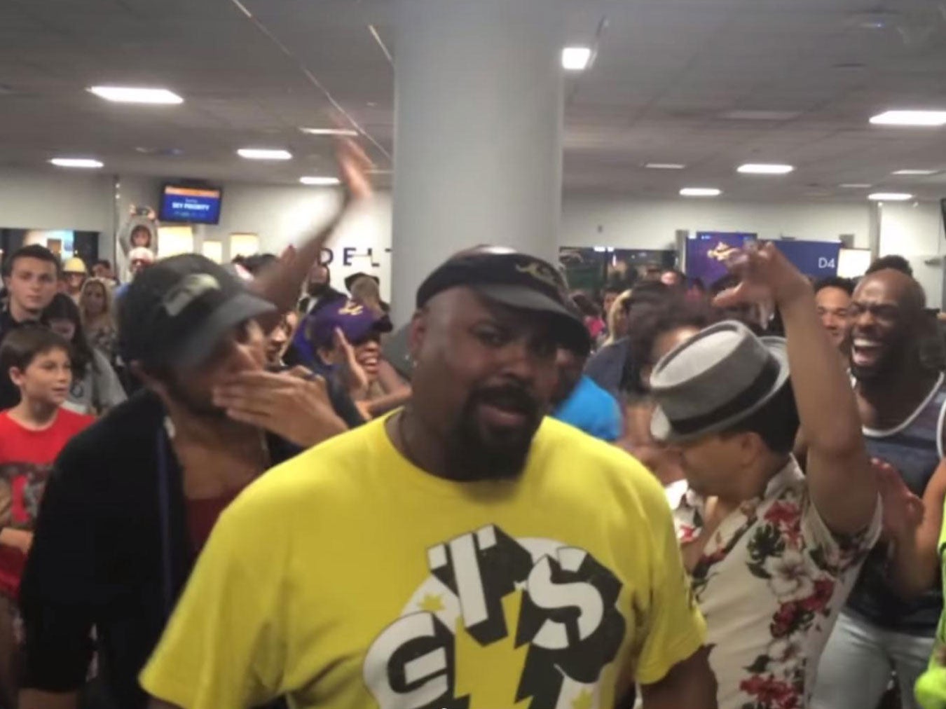 The Genie from Aladdin led a freestyle rap at LaGuardian Airport in New York