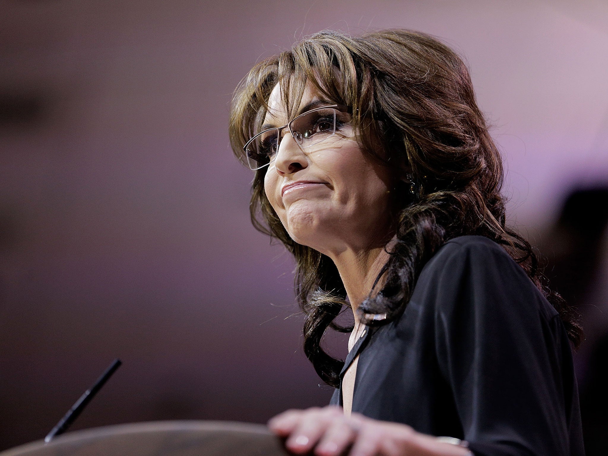 Sarah Palin attacked Lena Dunham on social media, while defending the Duggar family