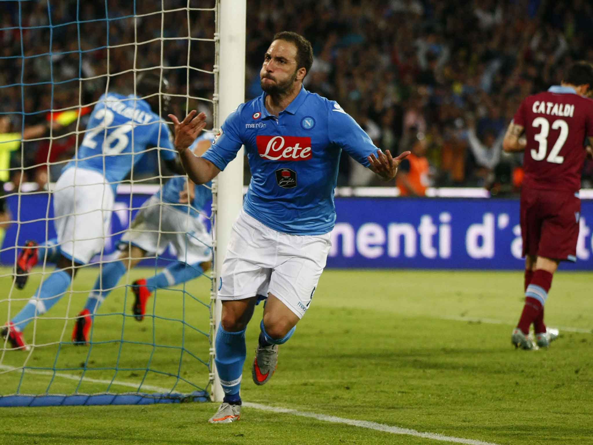 Napoli striker Gonzalo Higuain