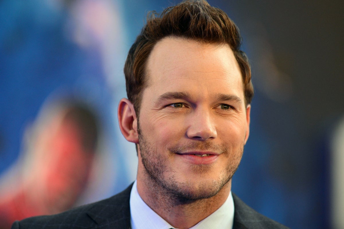 Chris Pratt apologises for comments about bluecollar Americans not