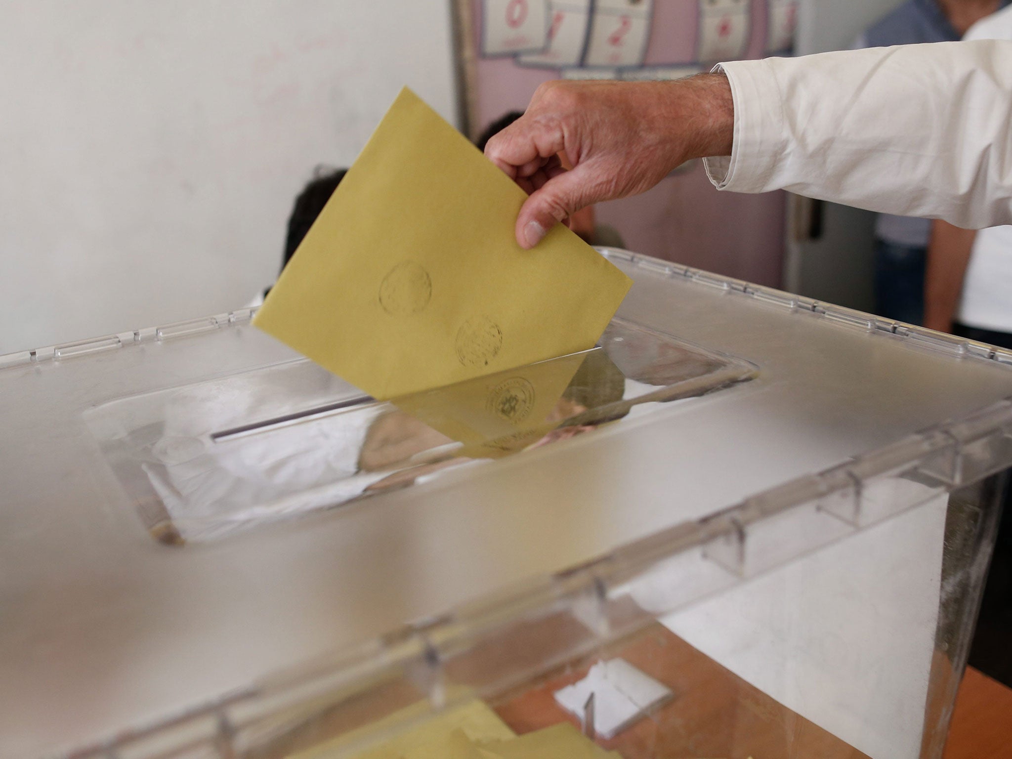 A man casts his vote at a polling station in Diyarbakir, Turkey on 07 June 2015