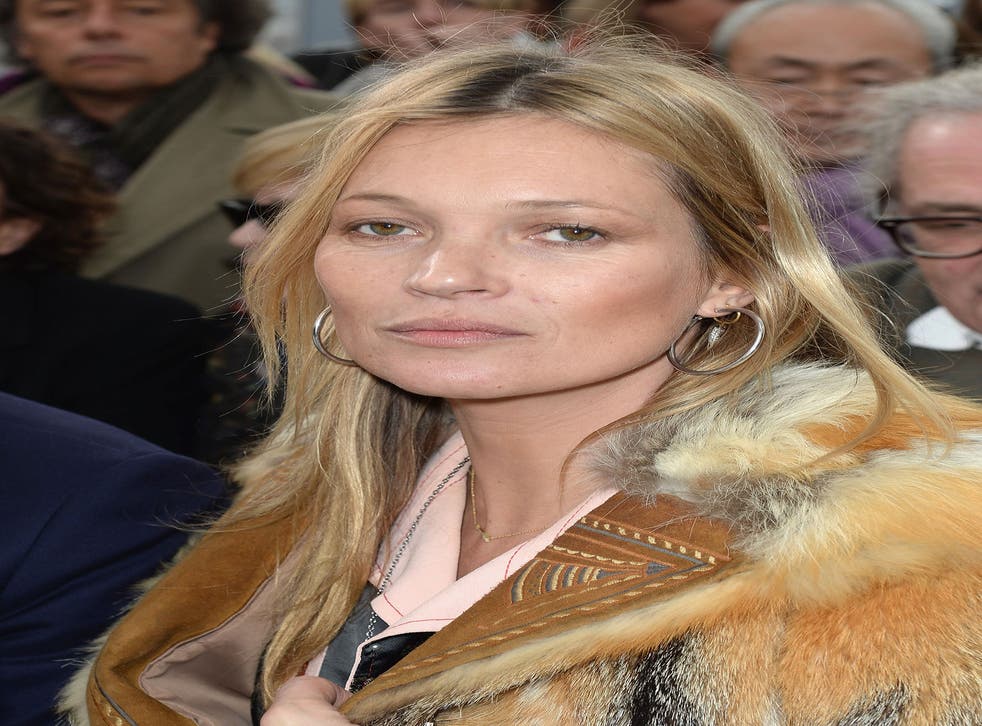 Supermodel Kate Moss was escorted from an EasyJet flight by police after apparently becoming 'disruptive'