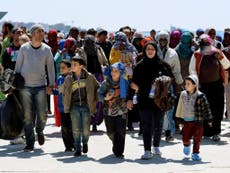 Northern Italian states refuse to take migrants