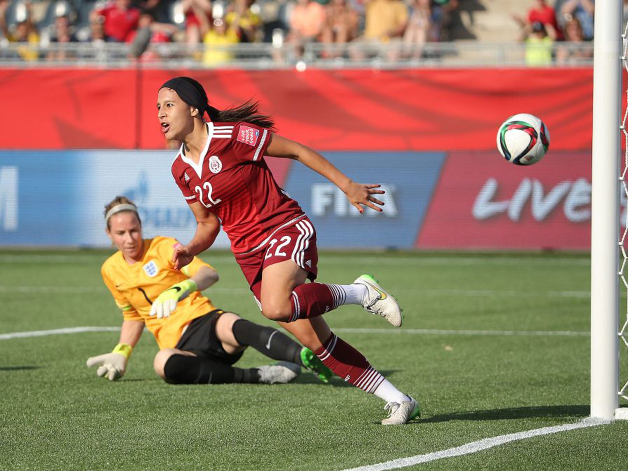 Fabiola Ibarra pulled a goal back in stoppage time to give Mexico some late hope (Matt Kryger/USA TODAY)