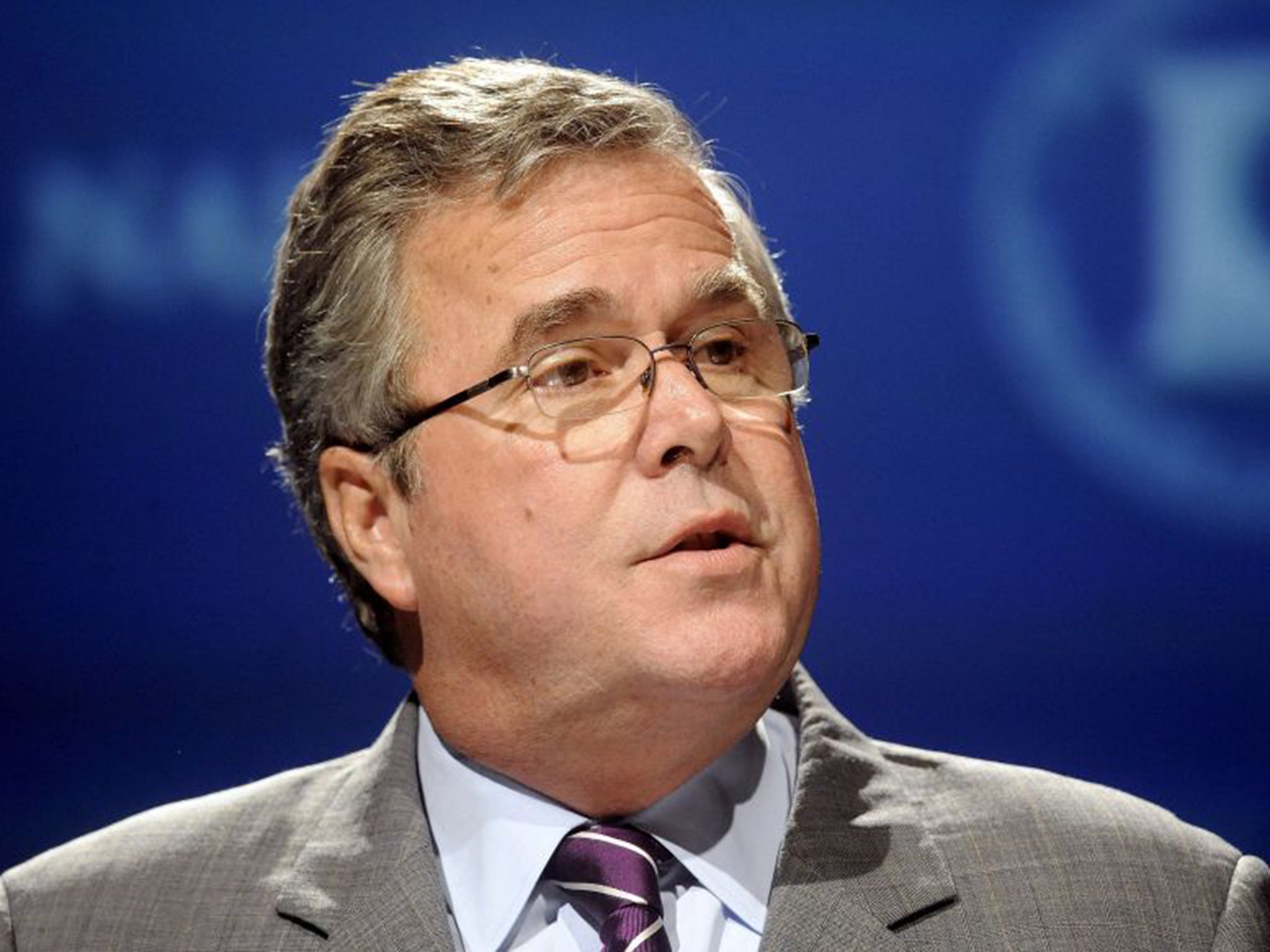 Jeb Bush has yet to win over the Republican right and has a fight on his hands against rivals