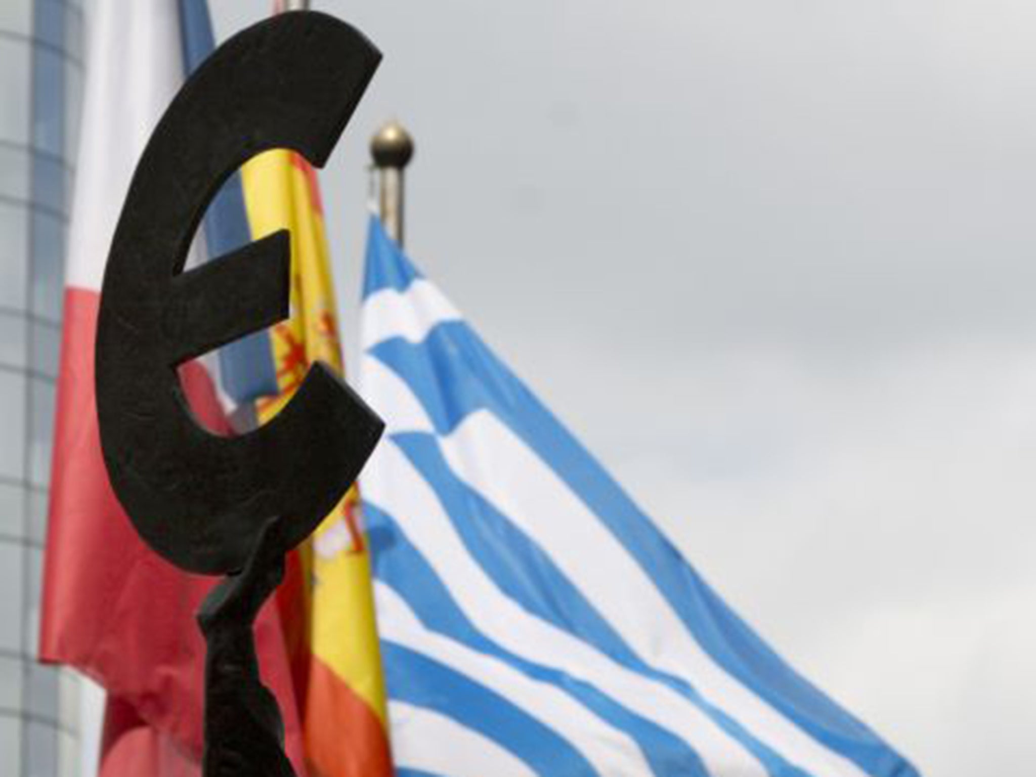 Greece must repay €1.6bn to the IMF on 30 June or find itself in a technical sovereign default