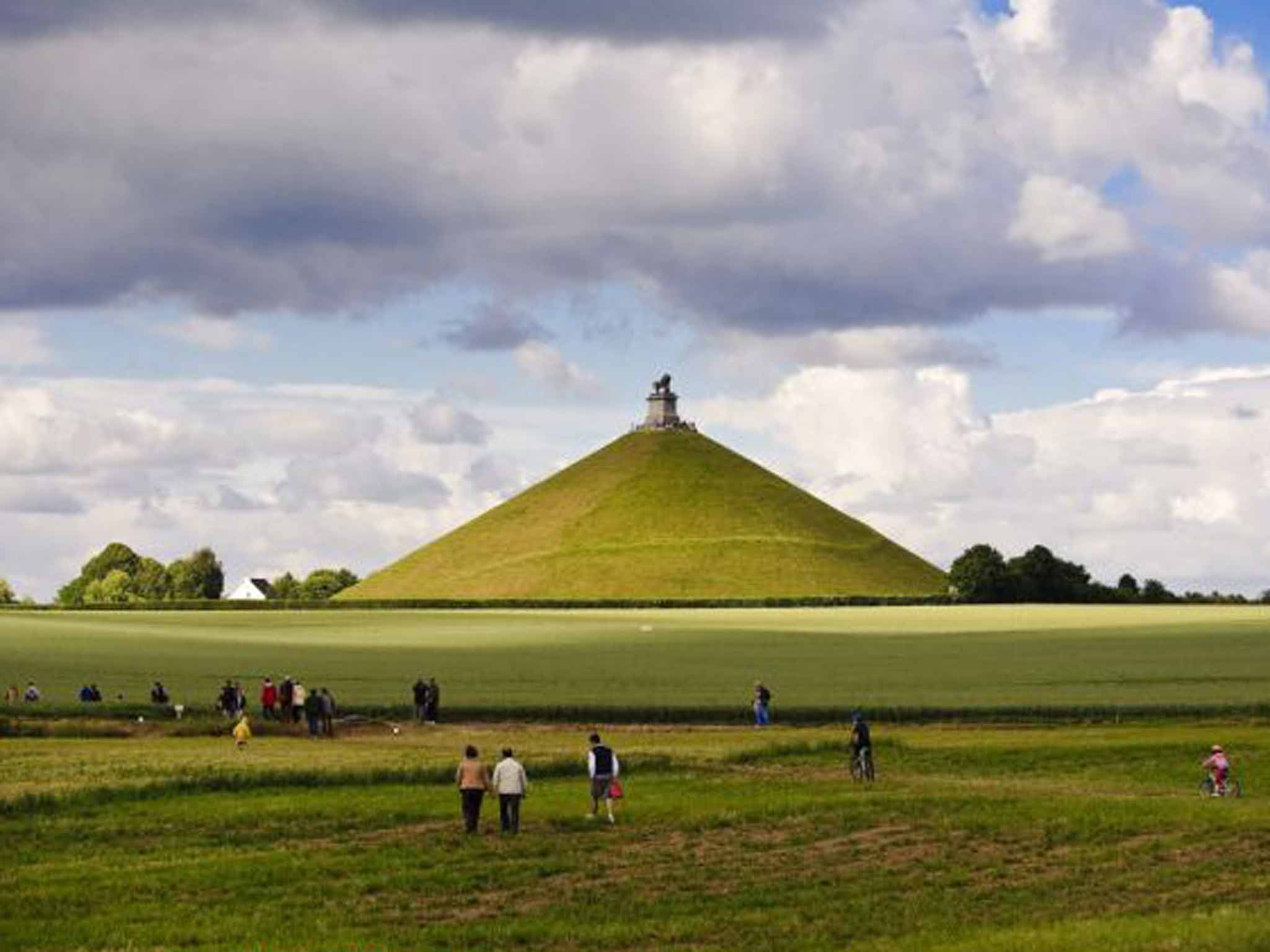Into battle: The Lion’s Mound