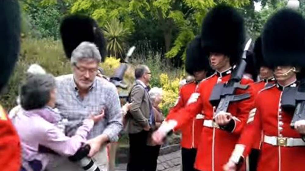 Moment A Queen S Guard Soldier Lost It And Drew His Gun At