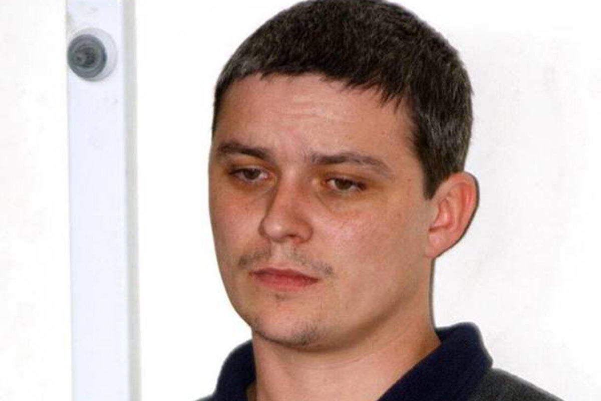 https://static.independent.co.uk/s3fs-public/thumbnails/image/2015/06/17/15/Ian-Huntley.jpg?width=1200&height=800&crop=1200:800