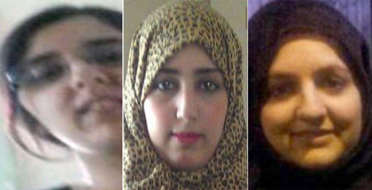 (From left) Sugra Dawood and her sisters, Khadija and Zohra