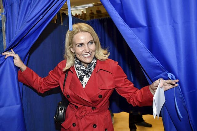 Helle Thorning-Schmidt casting her vote on Thursday 
