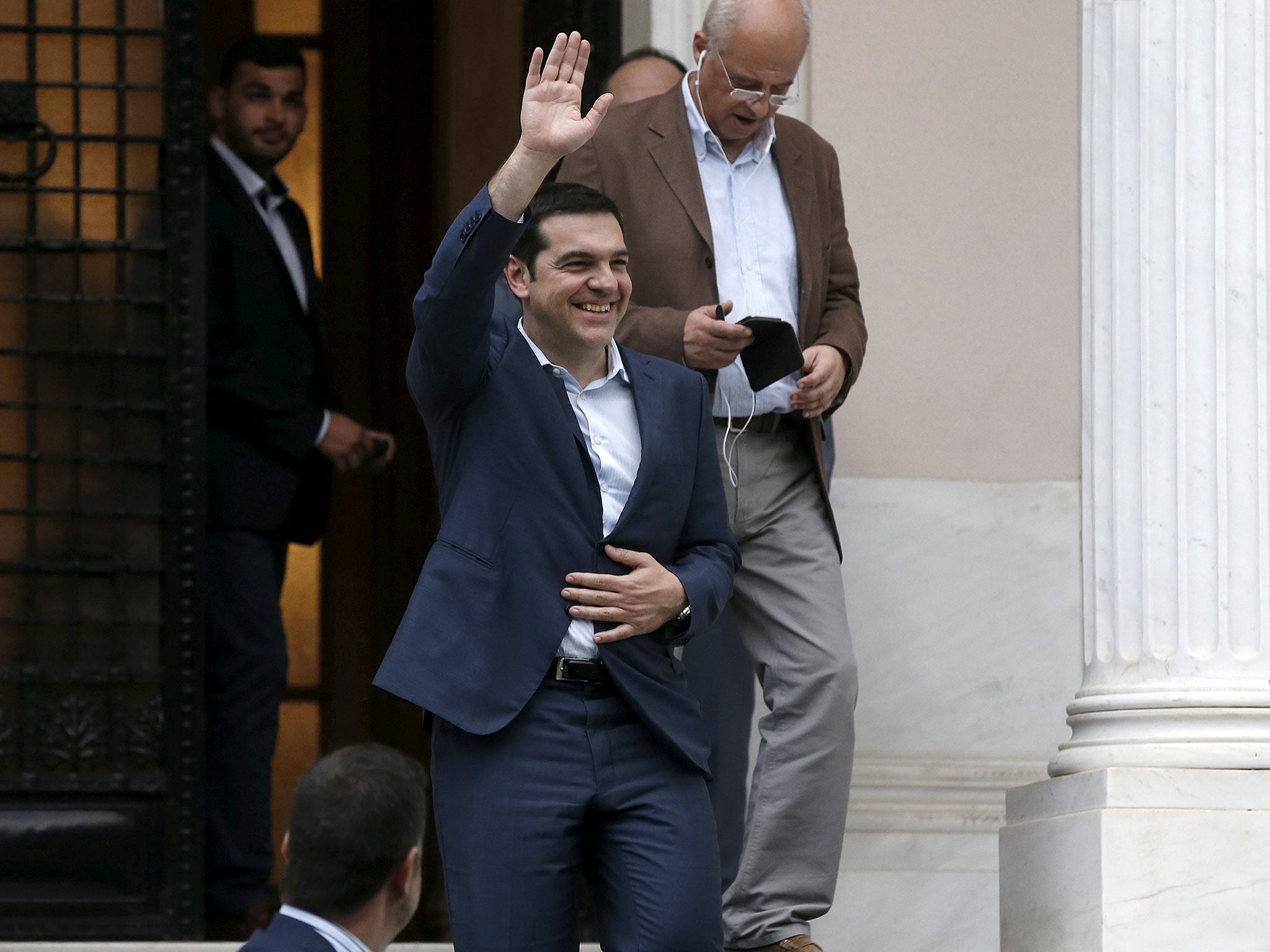 Greek Prime Minister Alexis Tsipras has presented European Union leaders with a new set of proposals ahead of Monday's emergency Eurozone summit in a bid to avert a Greek default and possible exit from the euro
