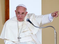 Pope: Arms investors 'hypocrites if they call themselves Christians'