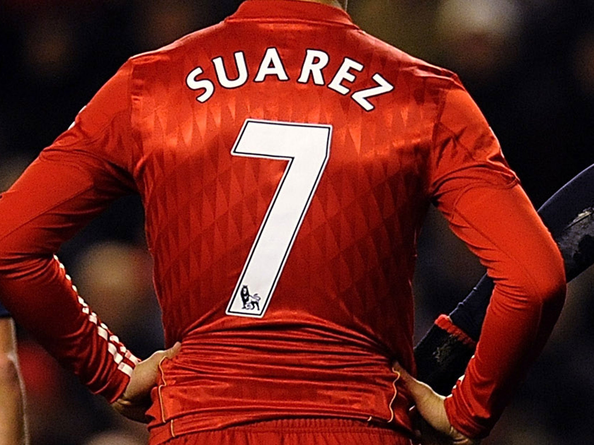 The famous number seven Liverpool shirt