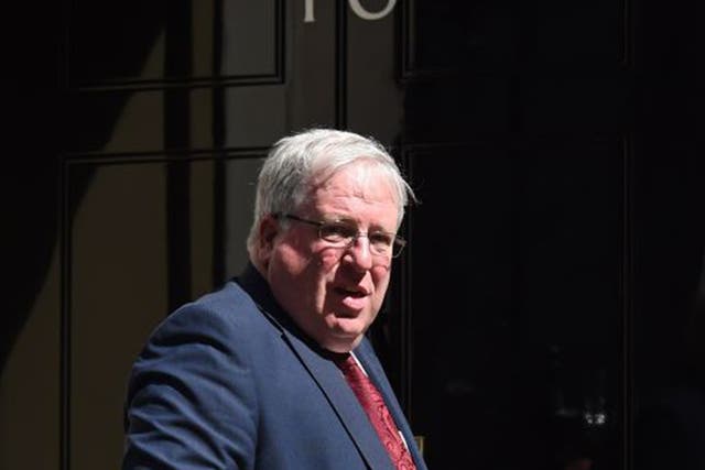 Patrick McLoughlin, the UK Transport Minister, has called for the European Commission to investigate vehicle emissions
