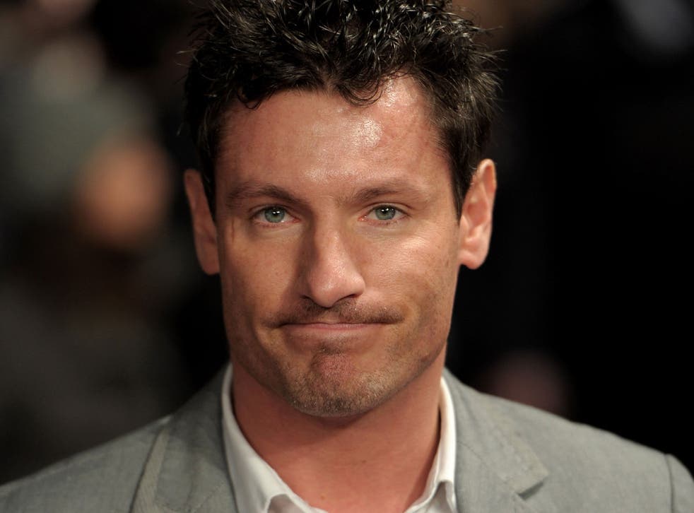 Eastenders Dean Gaffney To Make Comeback As Robbie Jackson This Summer The Independent The