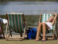 Britons' health at risk because they're confused about sunscreen