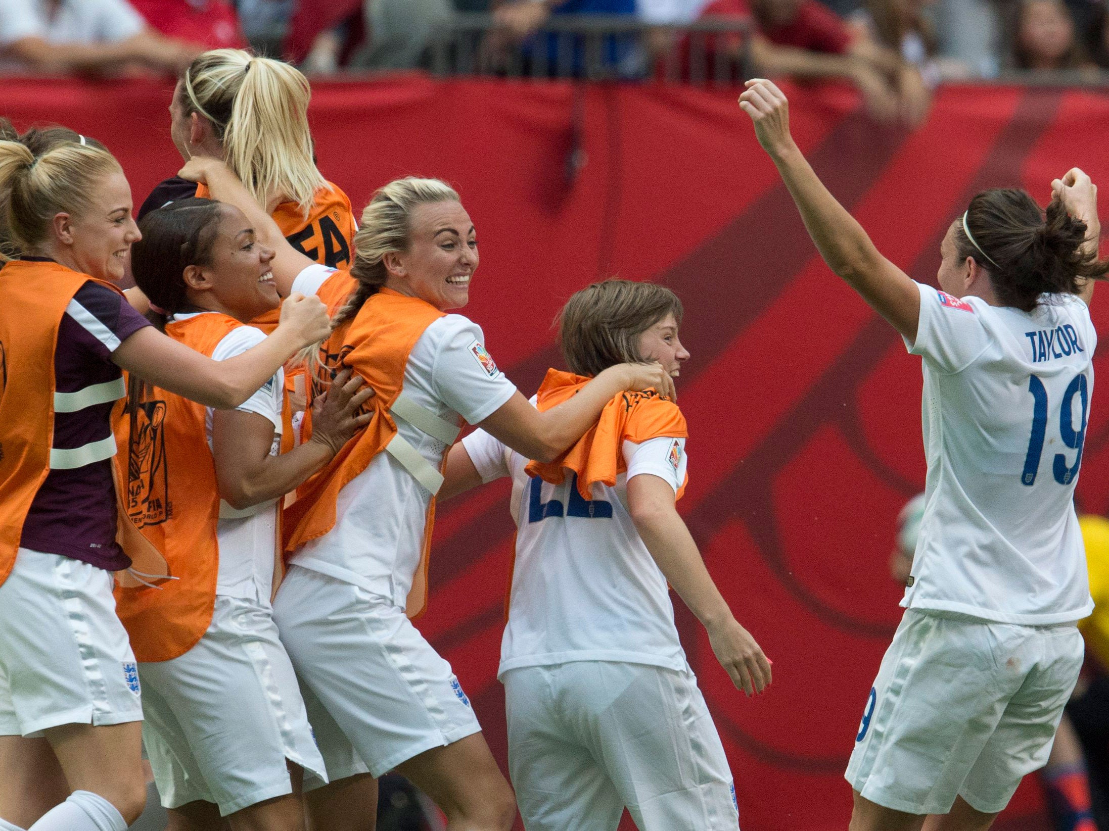 England's Lionesses win 2-1 against Canada in the Women's World Cup