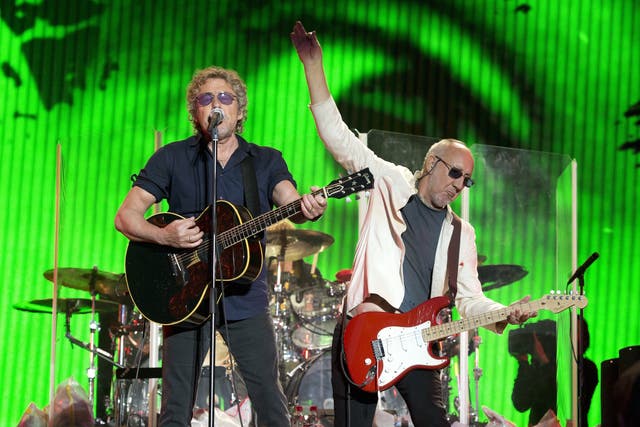 Roger Daltrey and Pete Townshend perform at Glastonbury 2015