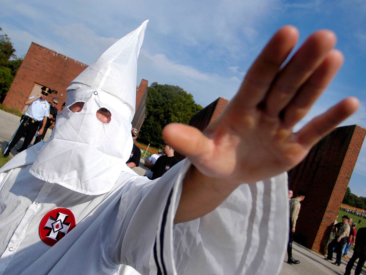 Ku Klux Klan propaganda found on several California lawns | The