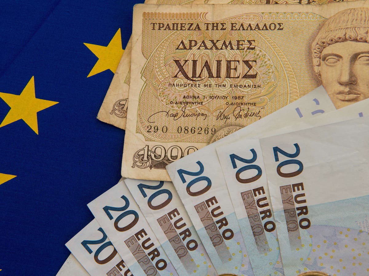 Валюта Греции. Валюта Греции до евро. Валюта Греции до введения евро. Государственные долги Греции.