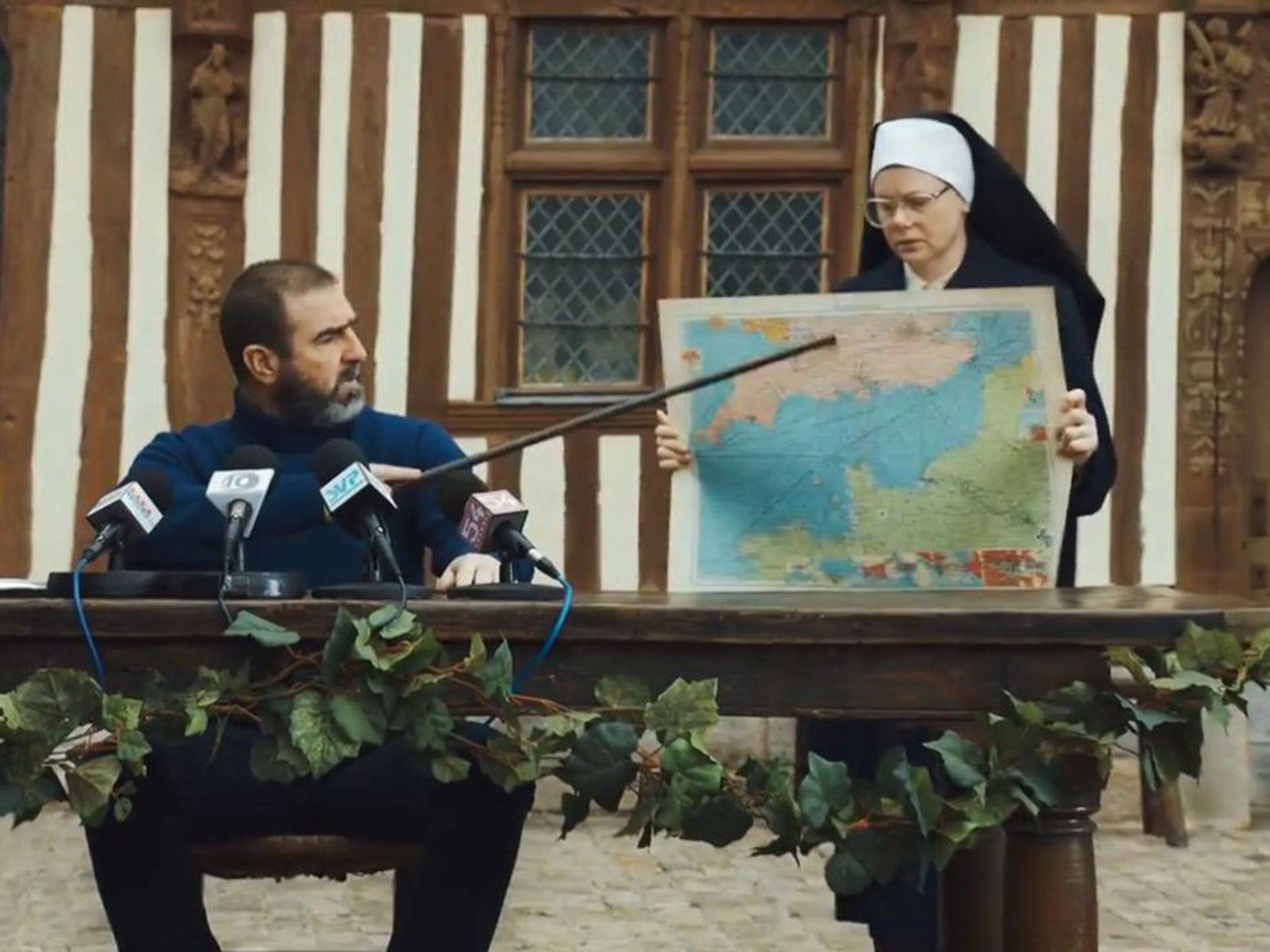Cantona correctly identifies where the English Channel is
