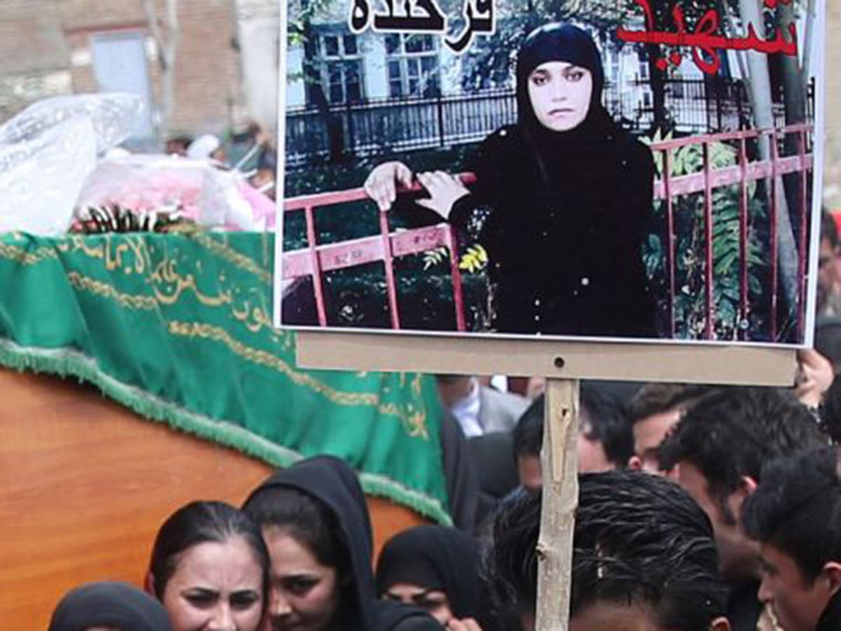 Farkhunda Malikzada: Afghan men convicted of taking part in mob killing ...