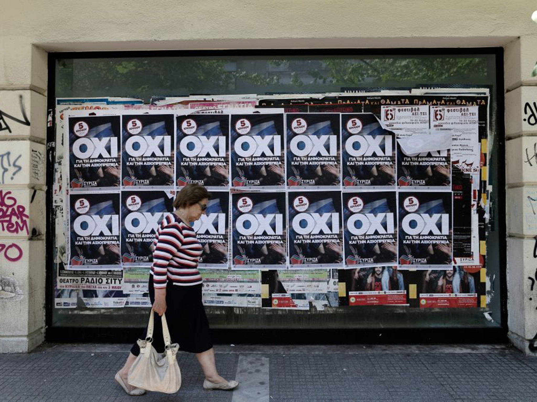 “Of 10 men and women in Thessaloniki’s streets, six told me they planned to cast an invalid ballot. And all talked about lies” (Bloomberg)