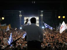 Alexis Tsipras speaks to 25,000 at 'No' rally