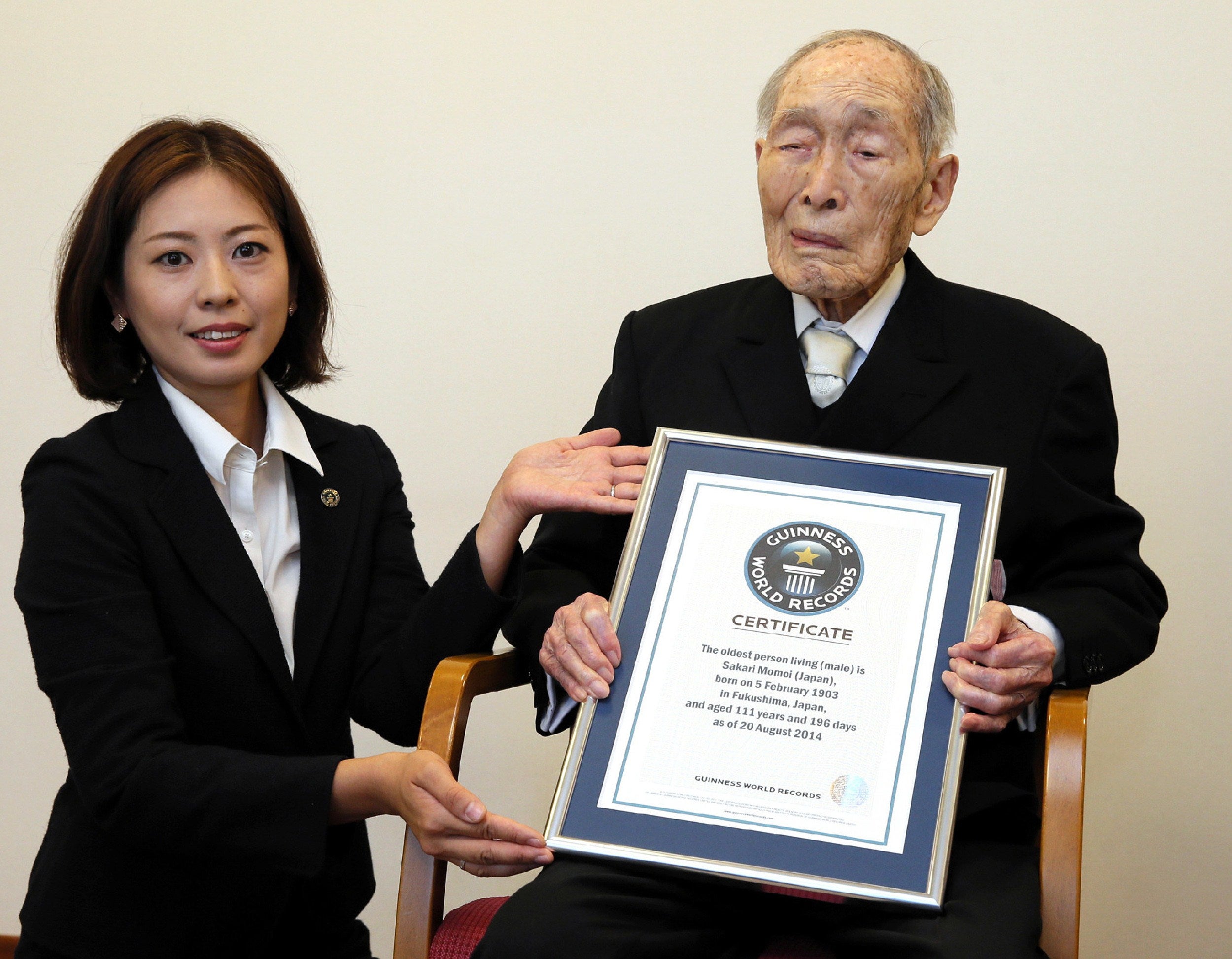 Sakari Momoi was awarded with a certificate in August last year to celebrate becoming the world's oldest man