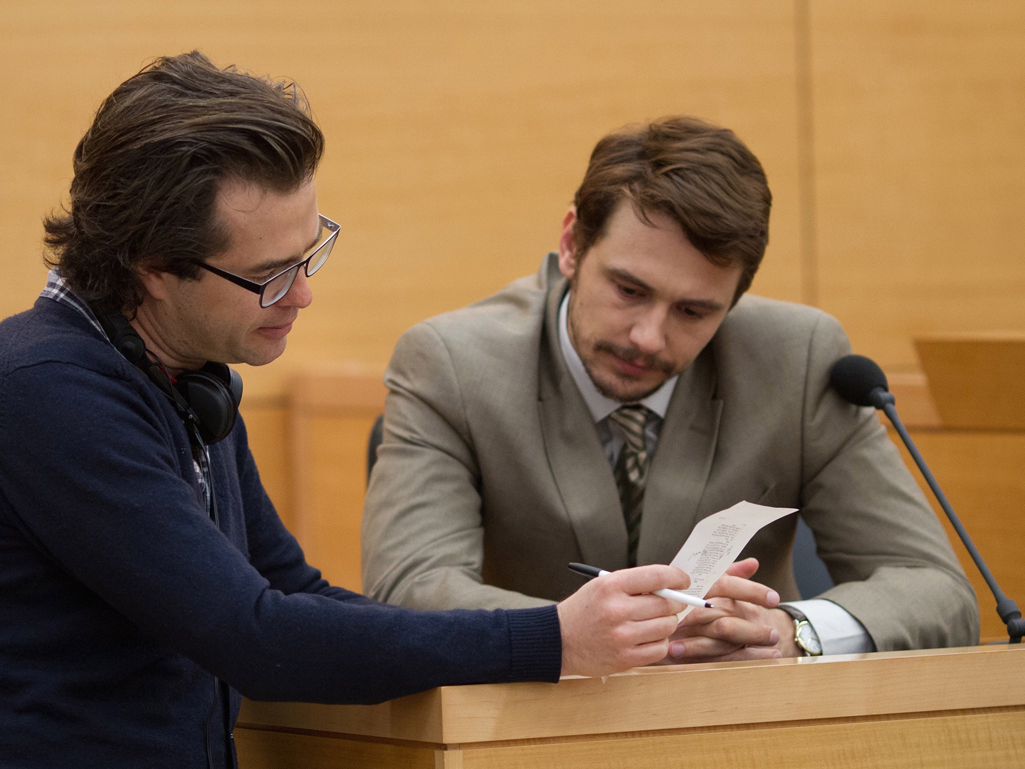 Director Rupert Goold and James Franco on the set of True Story