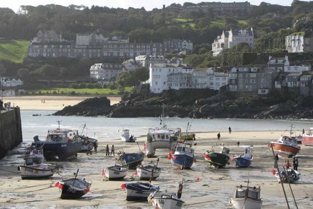 A ban on the building of new homes has been overwhelmingly voted in by the residents of St Ives in Cornwall 