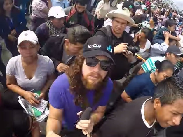 Ecuadorian’s selfie stick video captures pickpocketing on camera