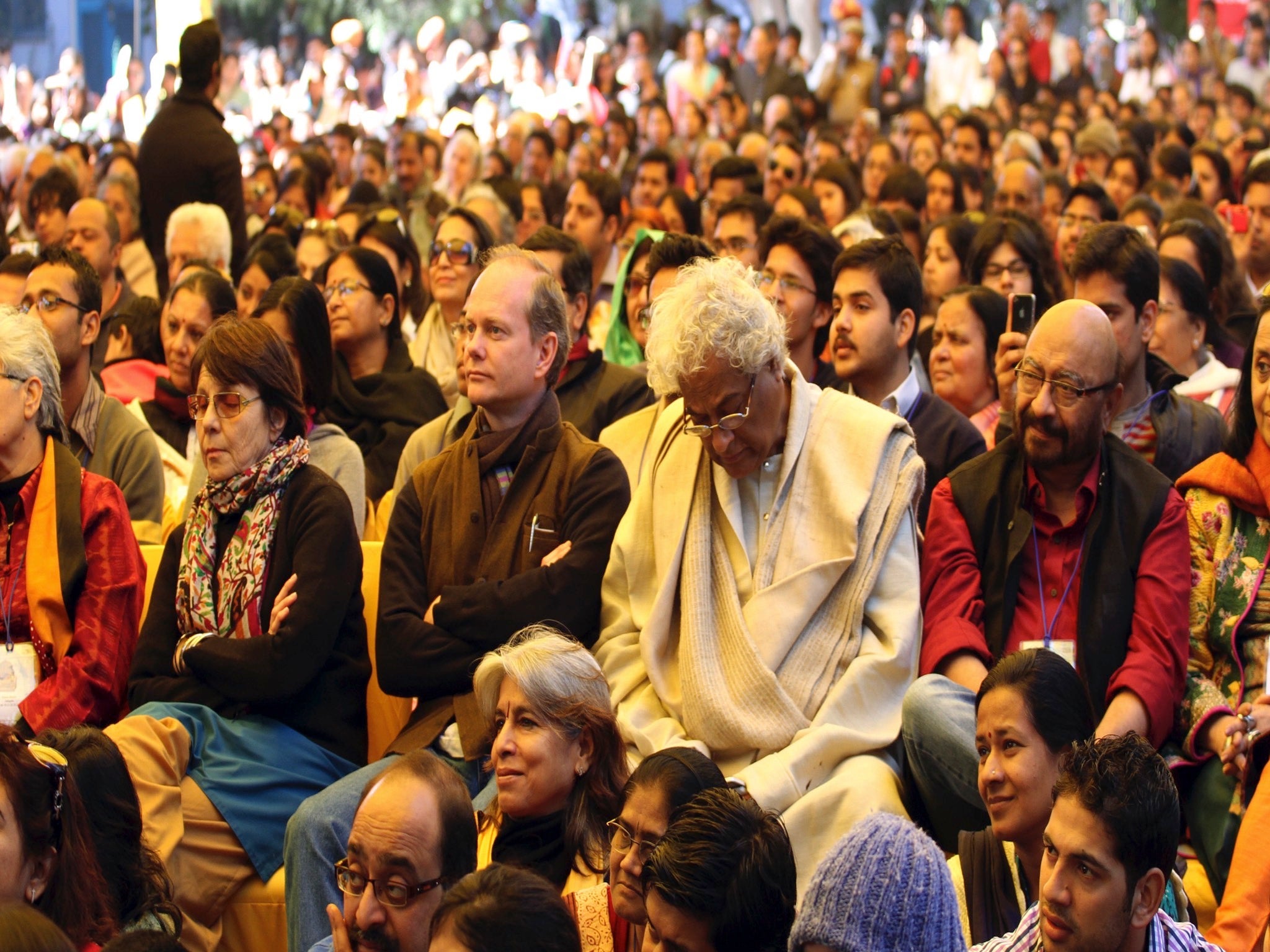 Members of the audience listening in Jaipur in 2012